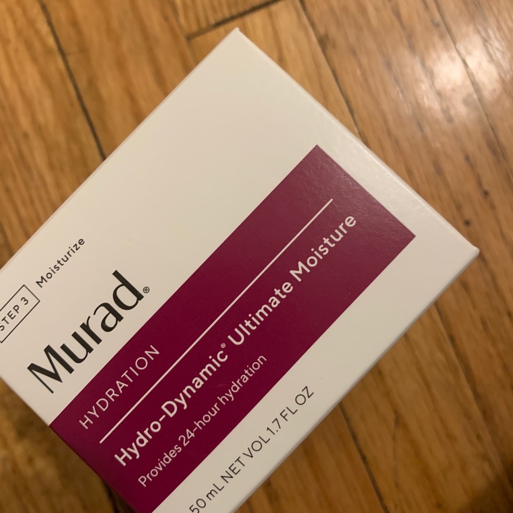 Murals moisturizer